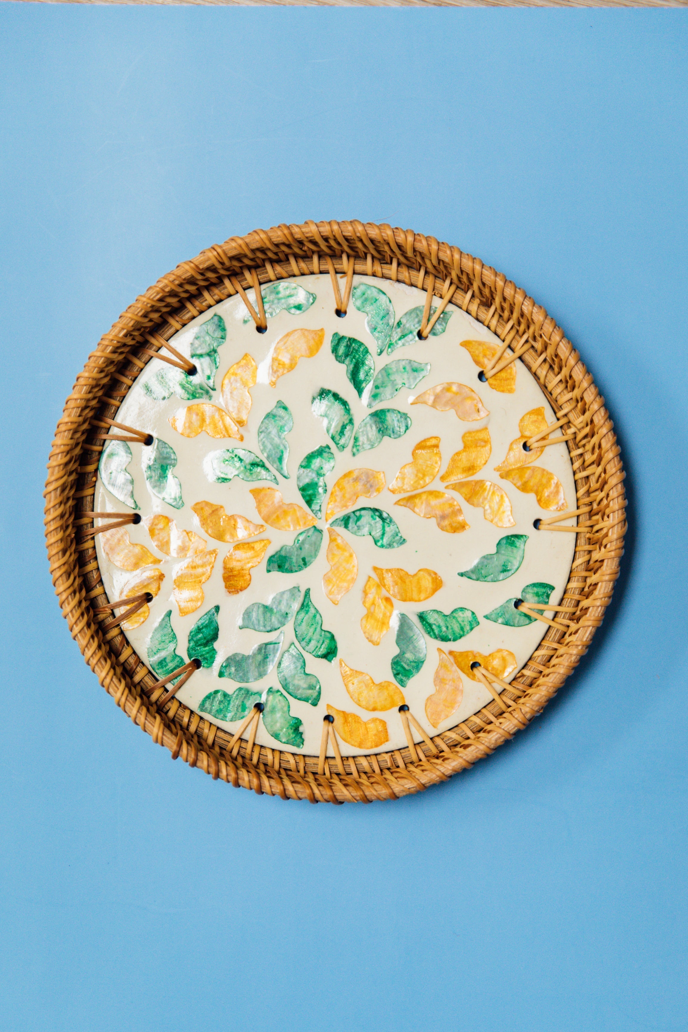 Wicker Small Circular Tray