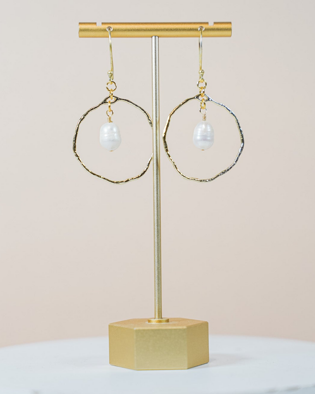 Shewanti Pearl Earrings